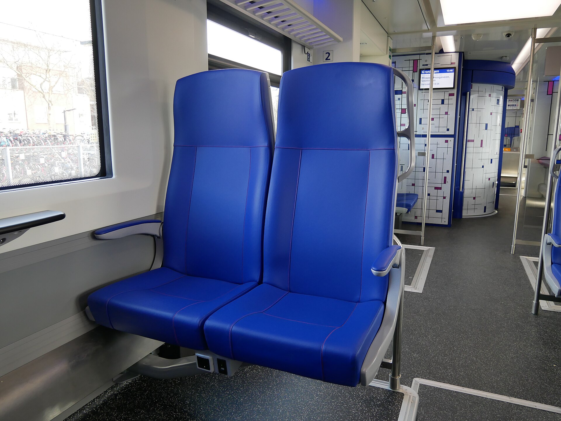 Sprinter Shuttle (15-Pax) — photo 2 of 3